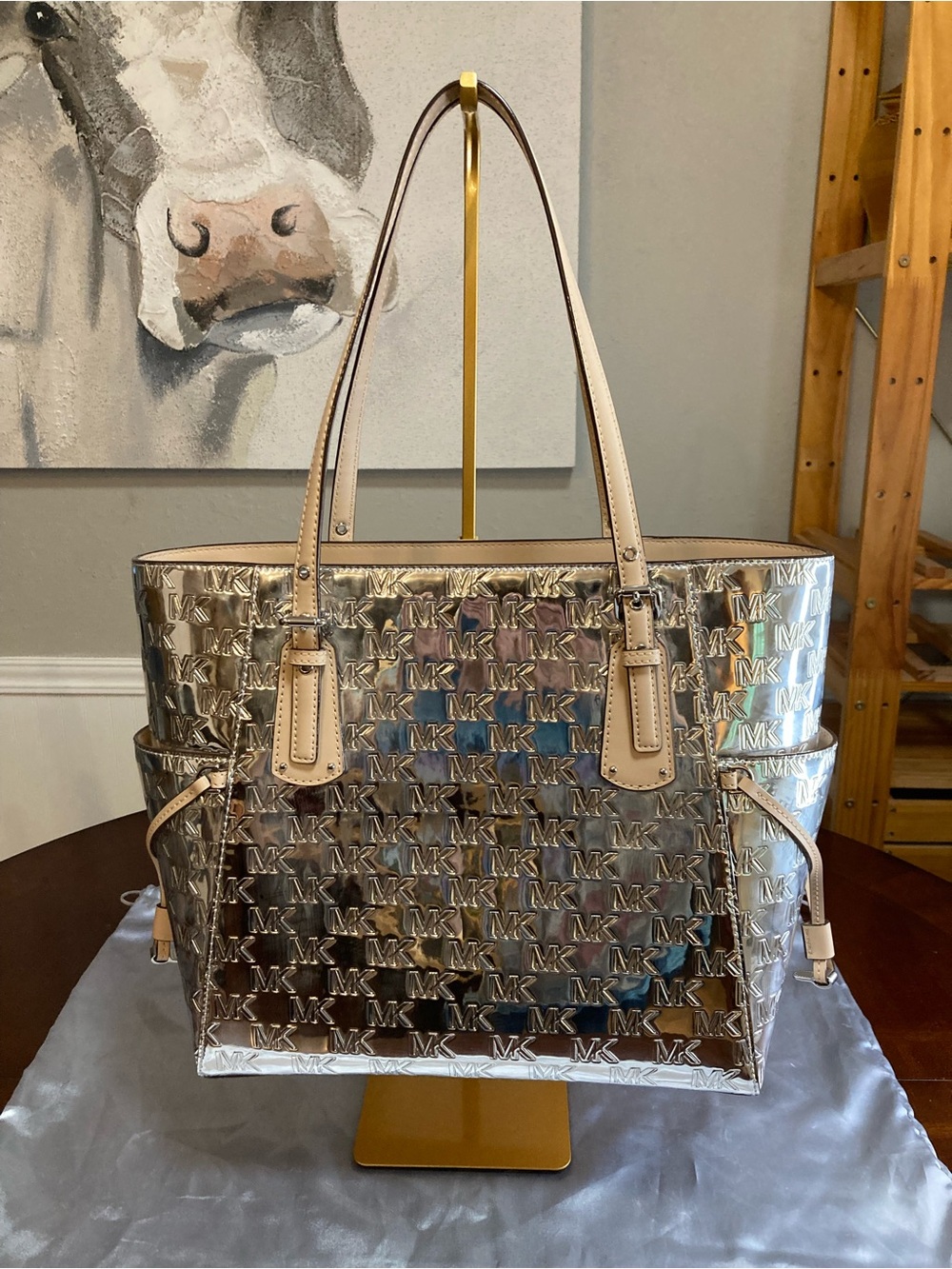 Michael Kors Voyager Large Silver Patent Logo Debossed East - West Tote Bag NWOT - Picture 2 of 16